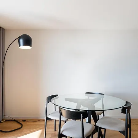 Daire Guestready - Elegant Retreat In Nova De Gaia *