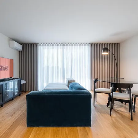 Apartment Guestready - Elegant Retreat In Nova De Gaia